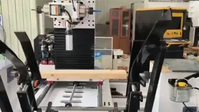 Torno CNC para madera de 5 ejes, 3