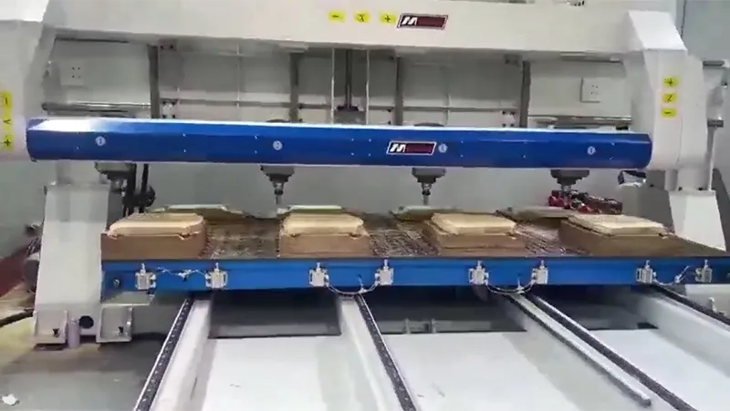 Centro de mecanizado CNC de 5 ejes con cuatro mesas, 2