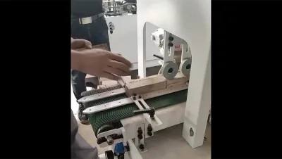 Lijadora de banda de cuatro caras