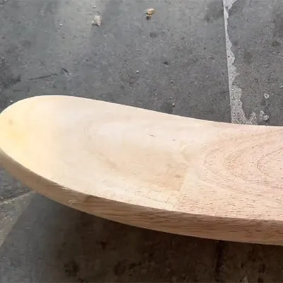 Torno CNC para madera de 5 ejes