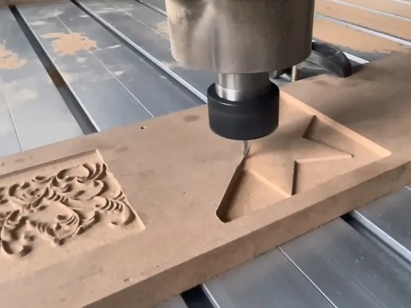 Fresadoras CNC / Máquinas CNC de grabado