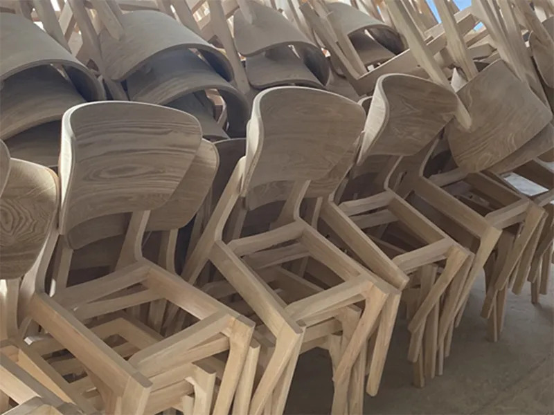 Línea de producción de muebles de madera maciza (capacidad: más de 2000 unidades/mes)