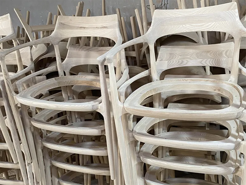 Línea de producción de muebles de madera maciza (capacidad: más de 5000 unidades/mes)